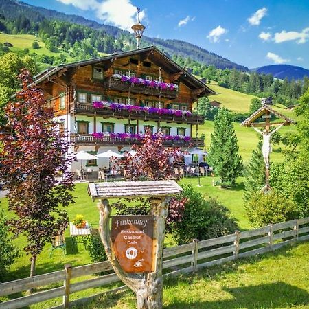 Gasthof Finkenhof วัลด์ อิม พินซ์เกา ภายนอก รูปภาพ