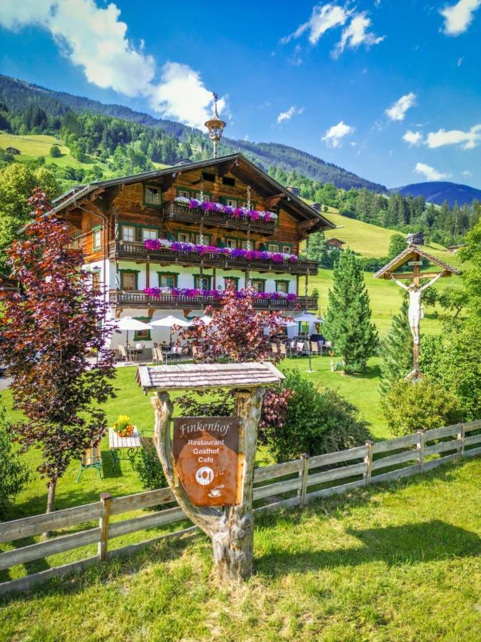 Gasthof Finkenhof วัลด์ อิม พินซ์เกา ภายนอก รูปภาพ